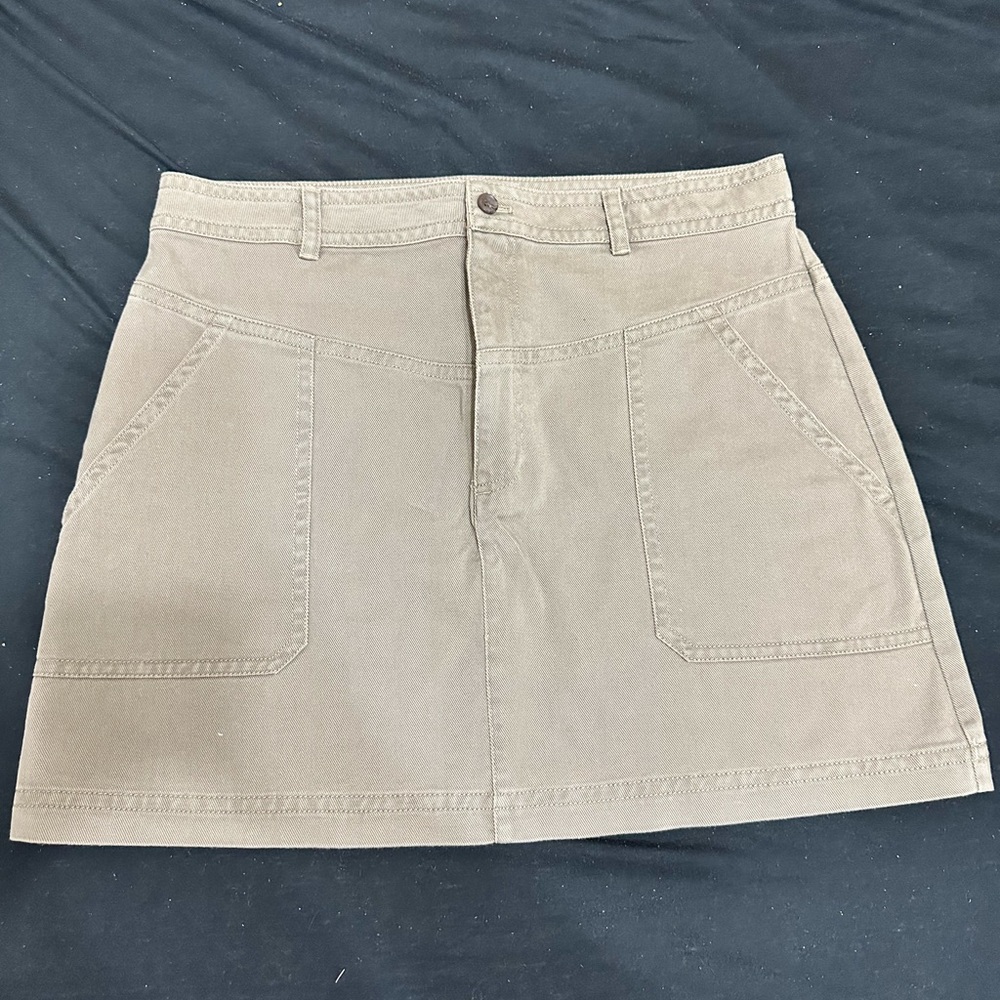 Banana republic khaki skirt